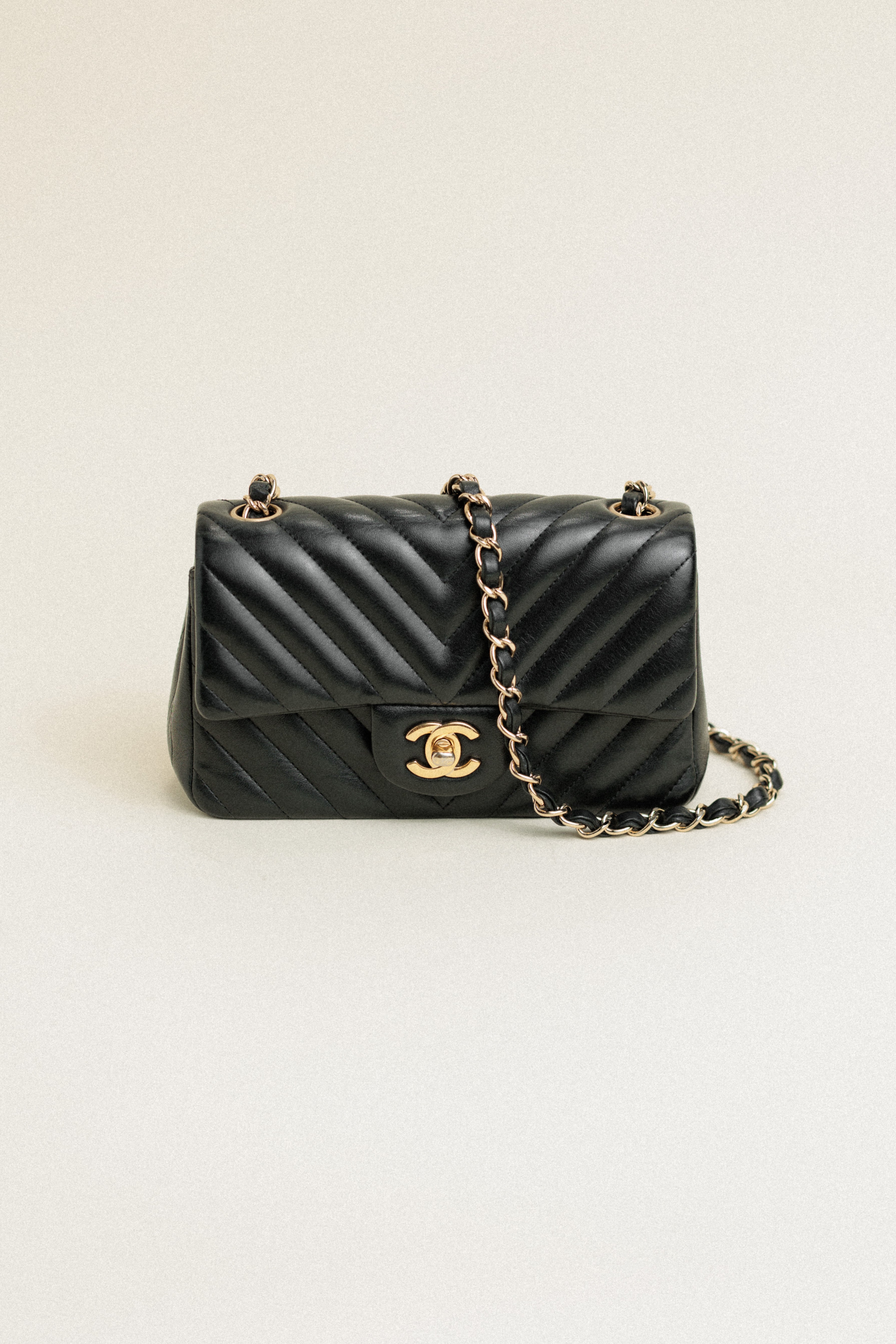 Chanel Chevron Mini Flap Lambskin Black Small