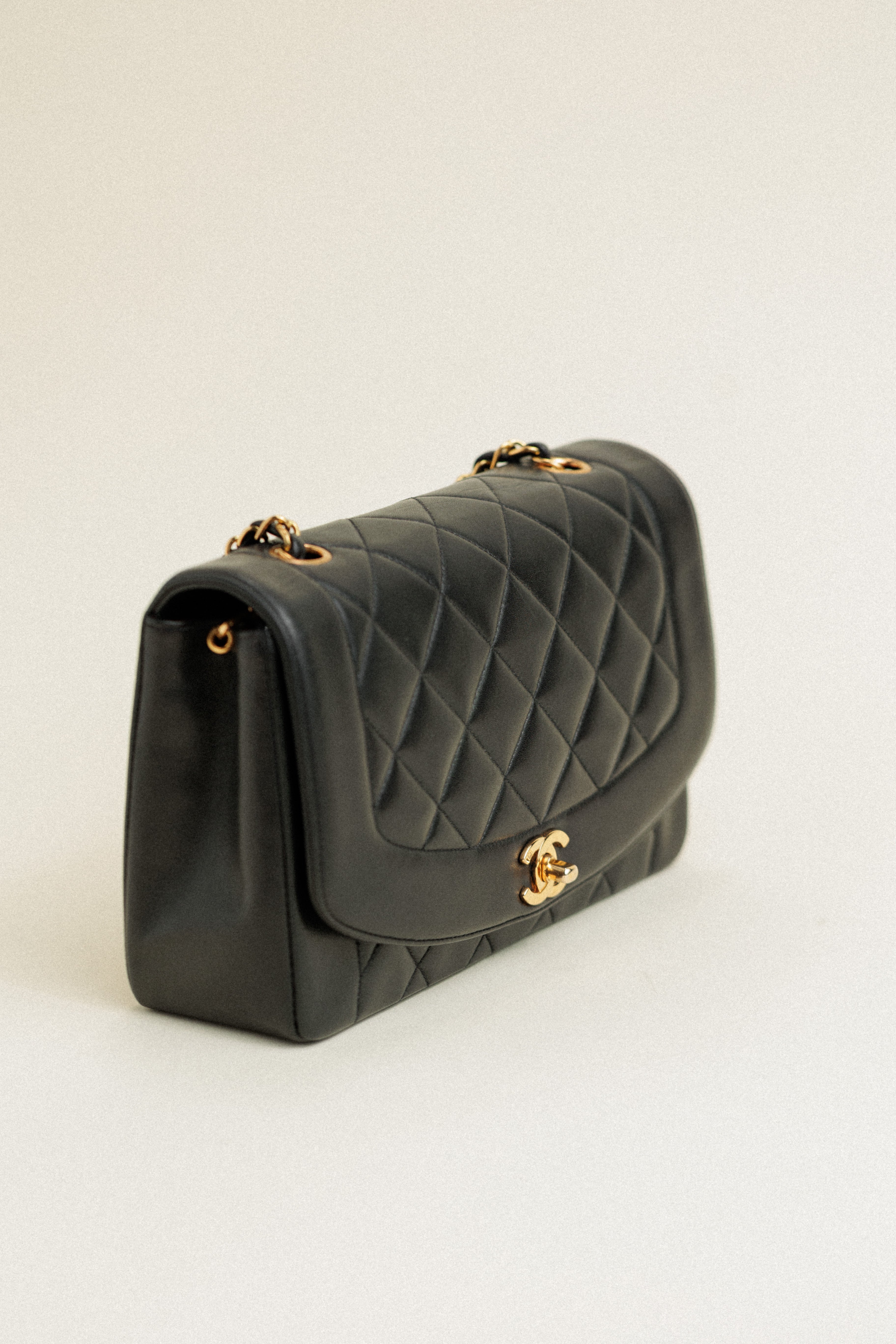 Chanel Vintage Diana Quilted Flap Bag Medium