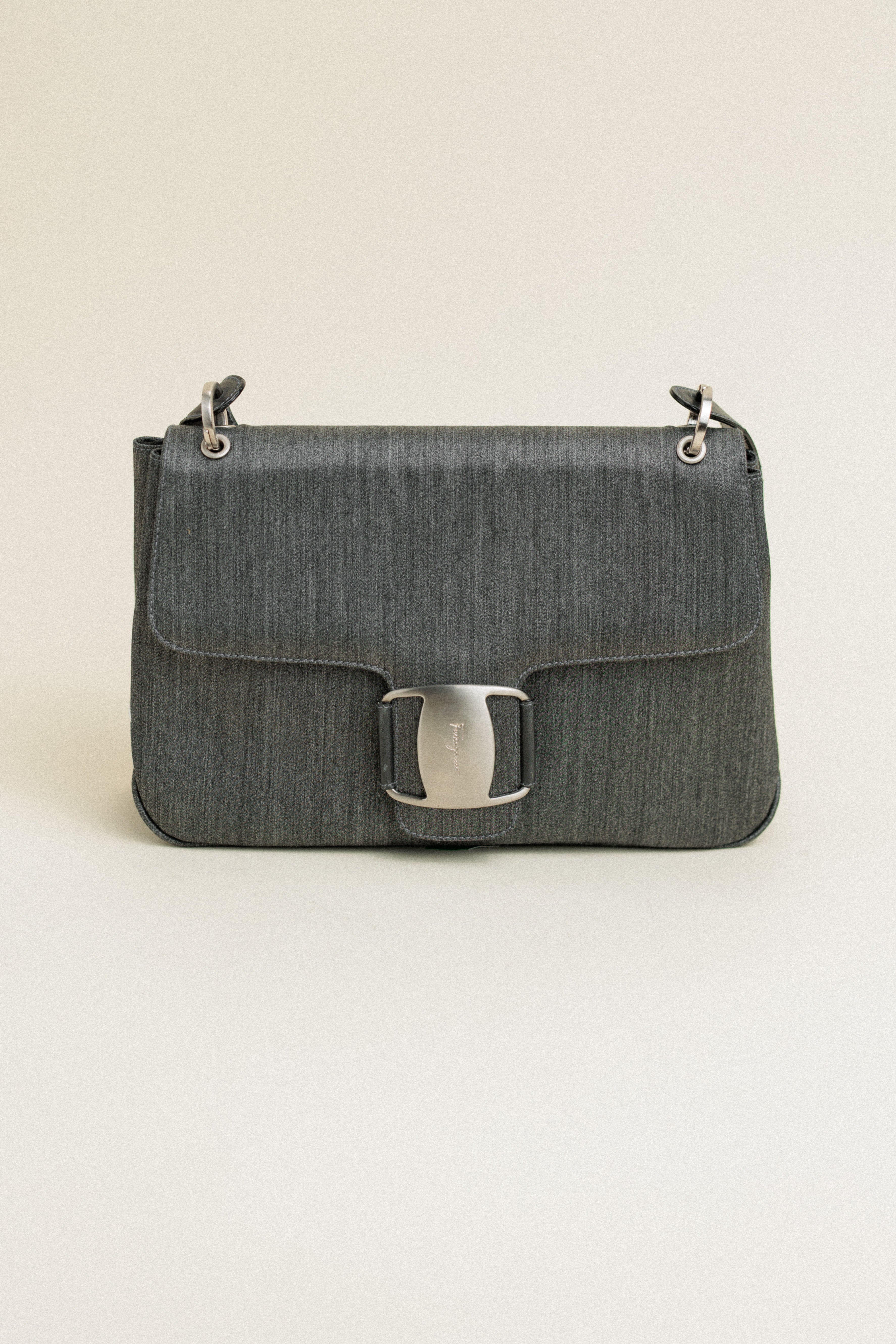 Salvatore Ferragamo Vintage Gray Twill Letter Vara Shoulder Bag