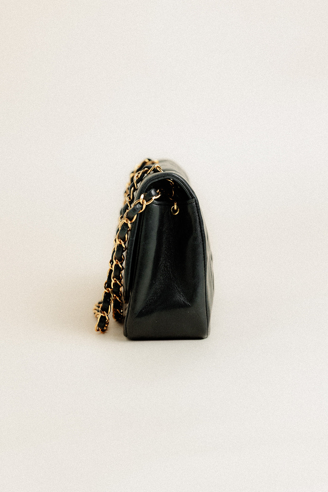 Chanel Vintage Diana Lambskin Black Small
