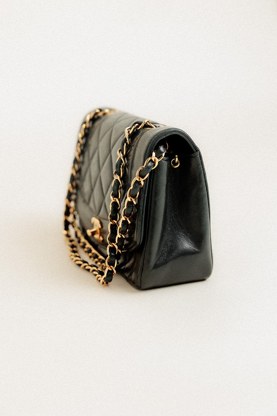 Chanel Vintage Diana Lambskin Black Small