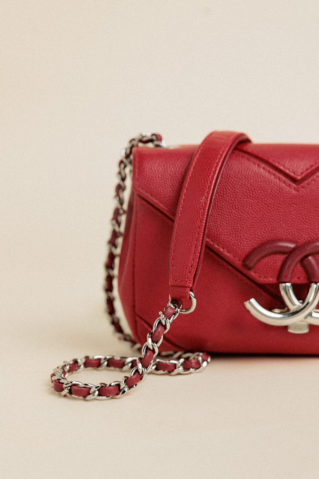 Chanel Vintage Caviar Macro Chevron Mini Flap Bag Red
