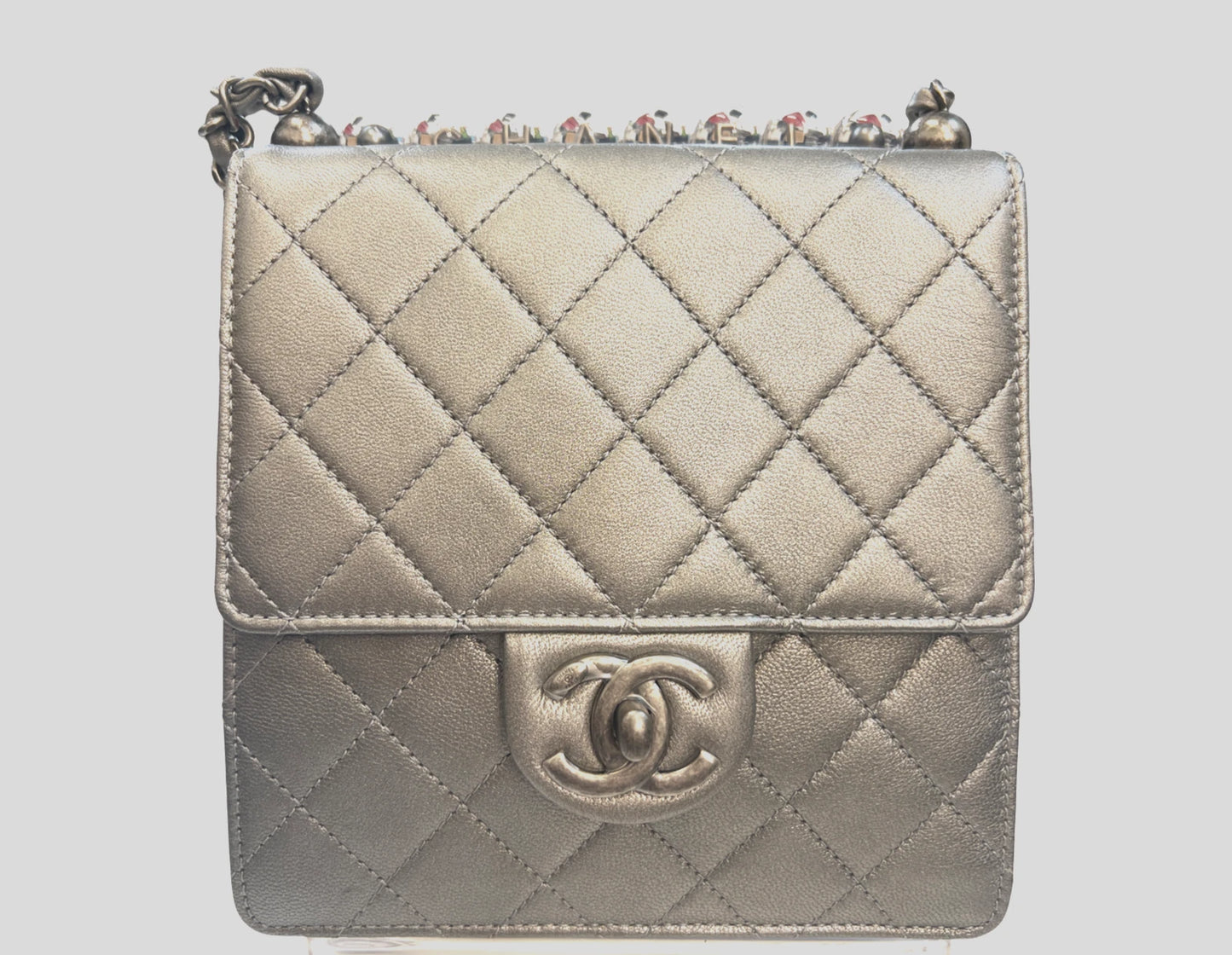 Chanel Chic Pearls Flap Bag Quilted Goatskin with Acrylic Beads Silver Pewter